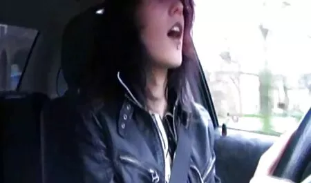 أكتب كيف سكس اجنبي جنس ثالث تتعرى الفتيات وتذهب للسباحة إلى الحمام.