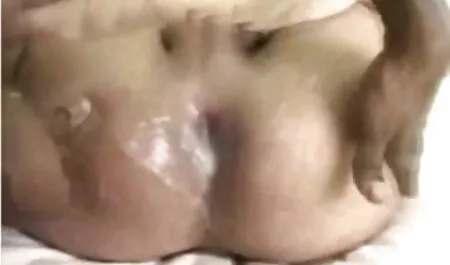 فتاة تمارس الجنس مع شقيقها. جنس اجنبى