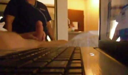 الحلو على نحو سلس الثدي مع سكس اجنبي جنس ثالث الشوكولاته الحلمات