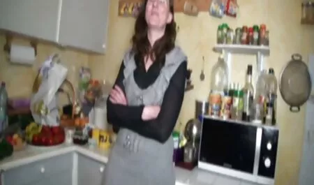 فتاة عارية هو جنس اجنبي قوي الرجل يحب له الكثير.