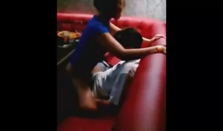 لعق افلام جنس اجنبى الحمار و صديقة في الحمار