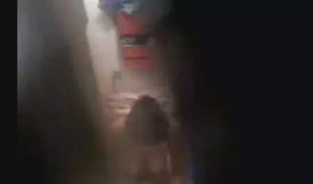 أولئك الذين ذهبوا إلى الفم جنس اجنبى مجانى والرجل صعب.