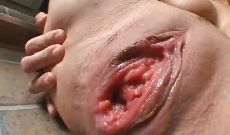 لعب سكس رومنسي مترجم للعربية جميلة مع الهندي