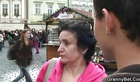 كاميرا ويب الجنس اجنبى نموذج اللعب على com