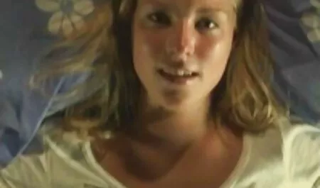 الزوجة في قضية تبلغ من العمر 69 عاما ، ثم منتصف افلام اجنبية سكس مترجم واحدة كبيرة ورصيف الميناء والقفل.