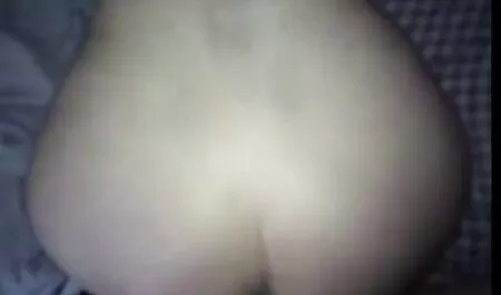الطلاب في قميص افلام اجنبيه جنس وردي ويظهر كس تحت اللسان من