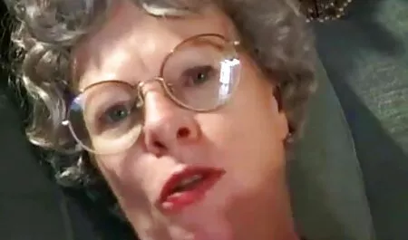 الرجل التقاط لحظات حياته الفوضوية جنس اجنبى النوم