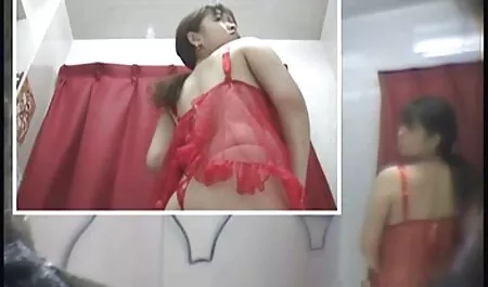 الفتيات الجميلات تلعب في العمل. افلام اجنبية سكس مترجم
