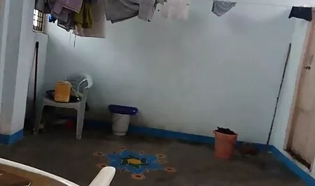 مثلي الجنس من سكس اجنبي رومانسية الرجال قاتلوا بجد في الحلبة عارية ، والوقوف ضد بعضها البعض قوية